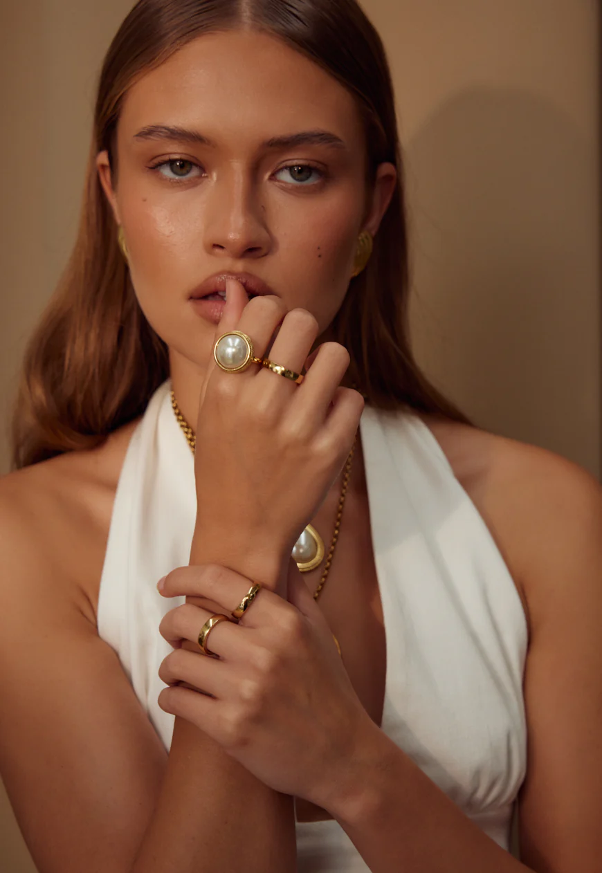 Rue Cler Pearl Ring | 18K Gold - Image 4